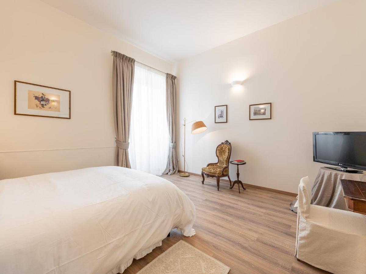 B&B Palazzo Merello カリアリ エクステリア 写真
